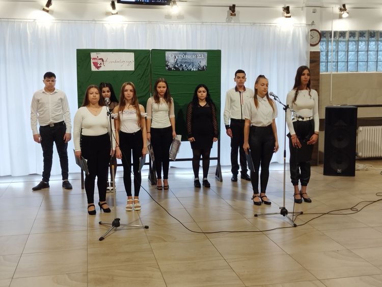 Október 23-i megemlékezés a Bethlenben